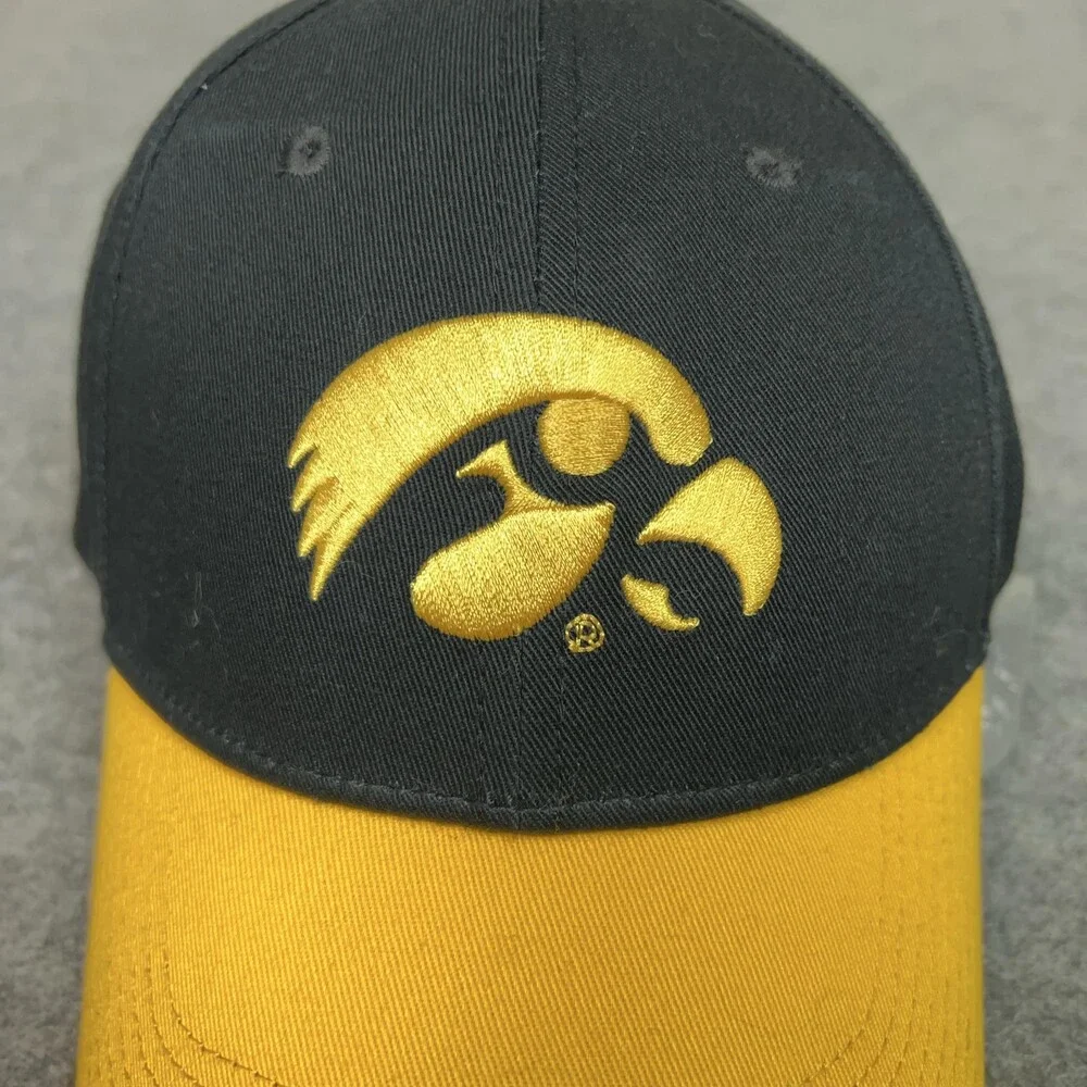 Iowa Hawkeyes Hat Cap Snap Back Black Gold NCAA College Football Nike Mens - Picture 2 of 9